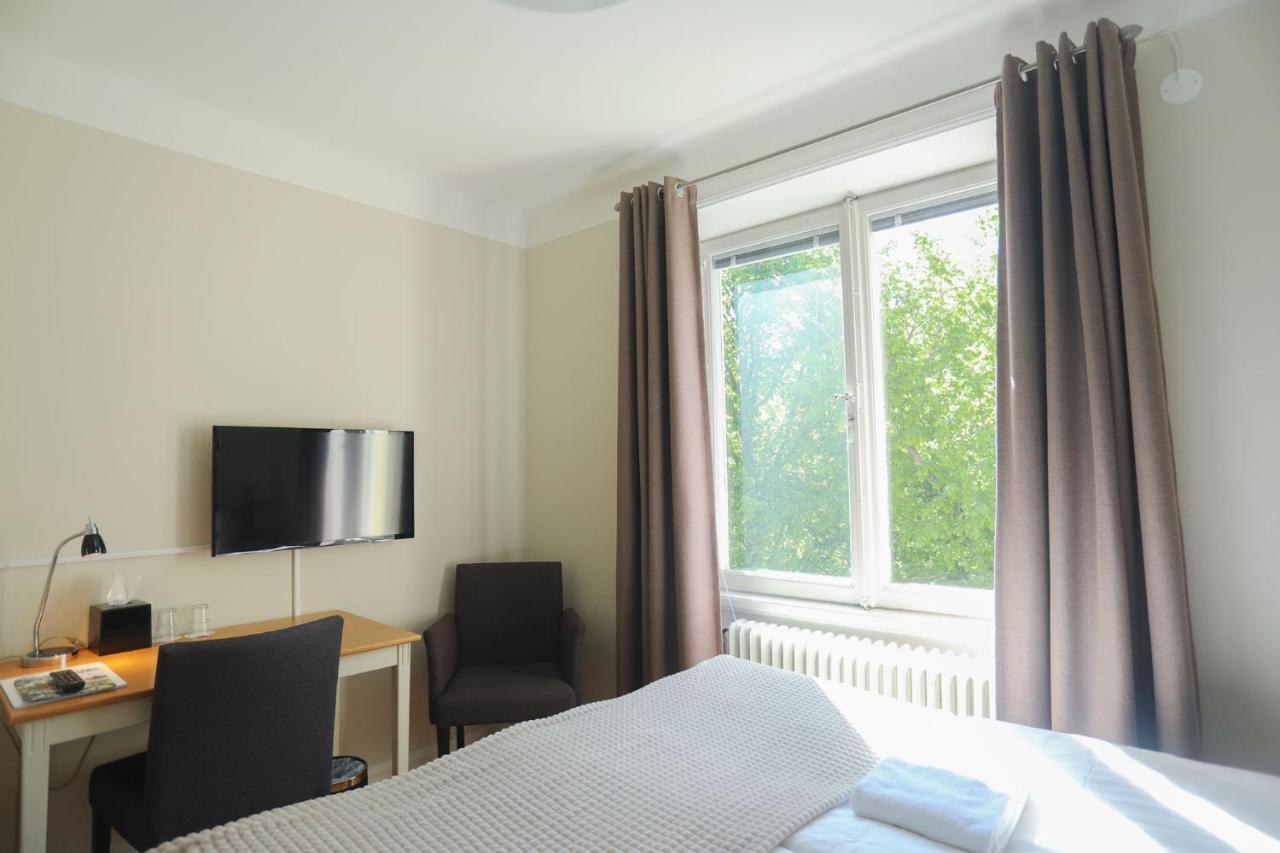 Park Hotell คริสตีเนอฮัมน์ ภายนอก รูปภาพ