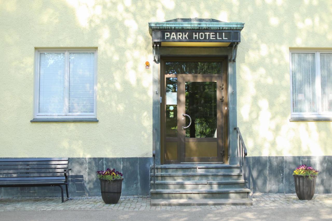 Park Hotell คริสตีเนอฮัมน์ ภายนอก รูปภาพ